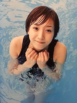 Amazon.co.jp: 古本 帯なし 写真集 リアル226 藤本美貴 ポスター